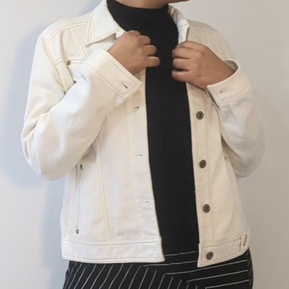 Autre Chose vintage white denim jacket with golden and brown contrast stitching - Picture 2 of 6